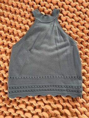 Women’s Sleeveless Cropped Knit Tank Top - Charcoal Gray